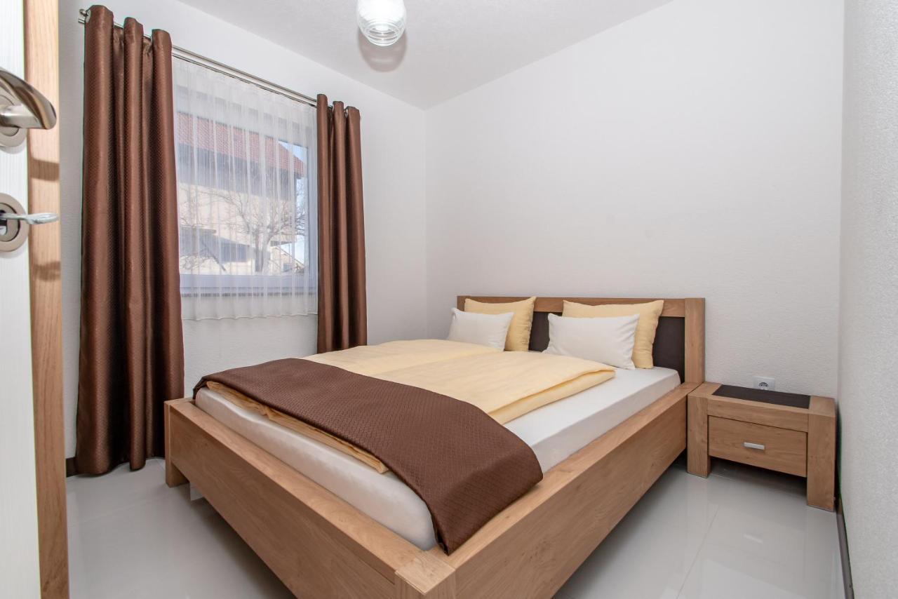 Hazam Apartmani Sanski Most Zewnętrze zdjęcie